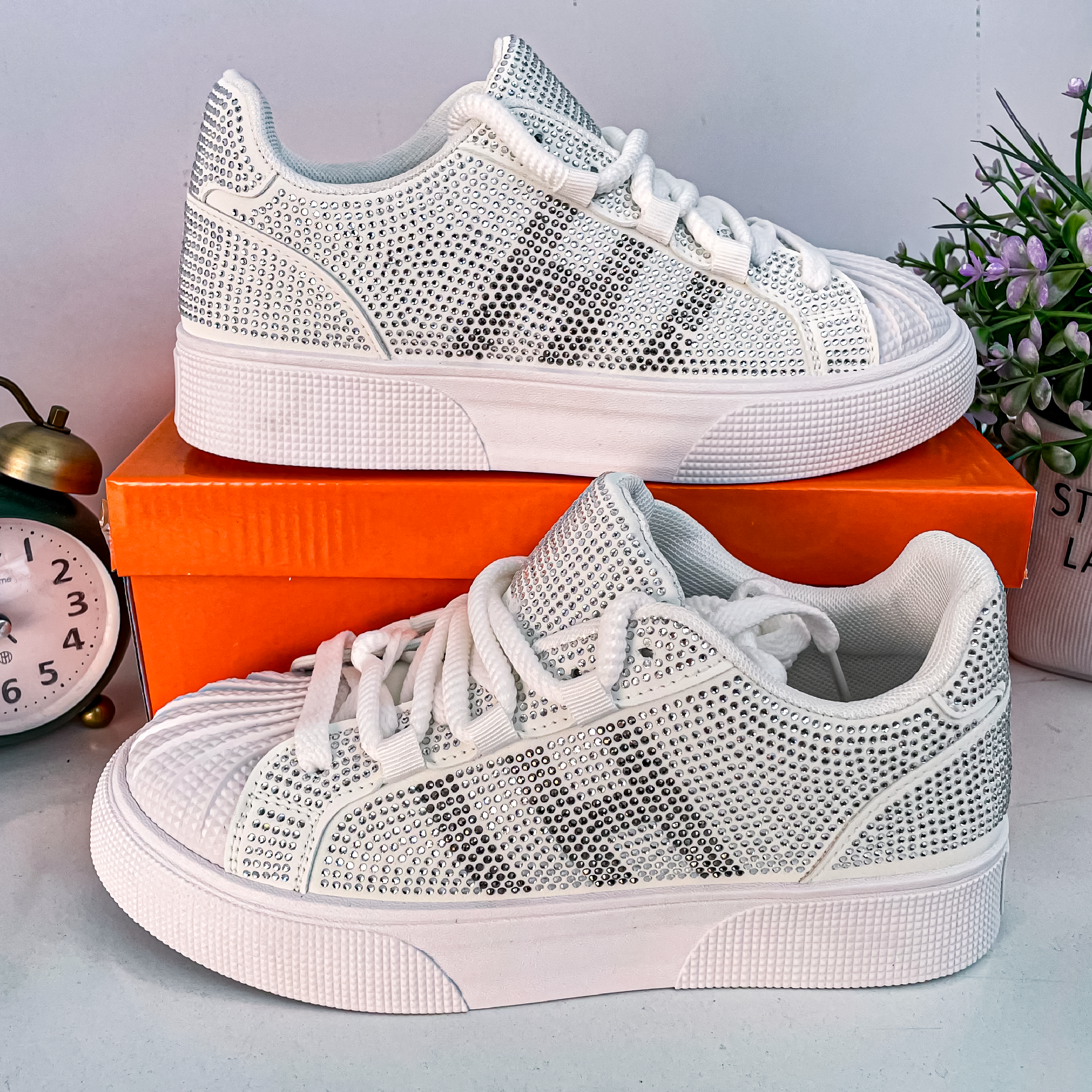Chaussures cloutées en cristal pour femmes - Design unique et confortable
