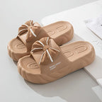 Sandales antidérapantes pour femmes. Tongs de plage EVA