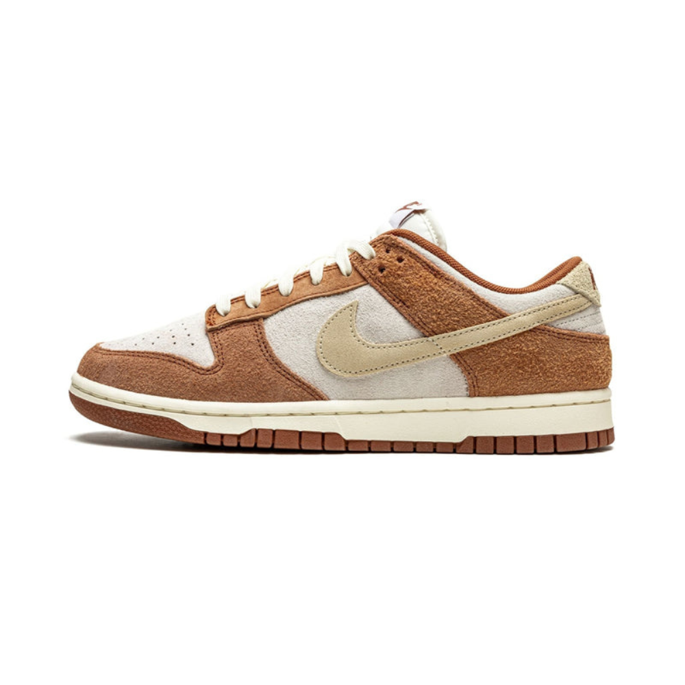 Dunk Low Medium Curry