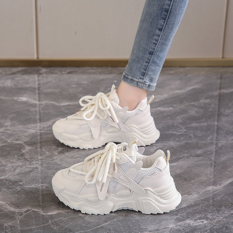« Des chaussures pour femmes à la mode et durables – brillez avec un style qui fait tourner les têtes ! »