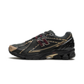 New Balance 1906R Kith- Black